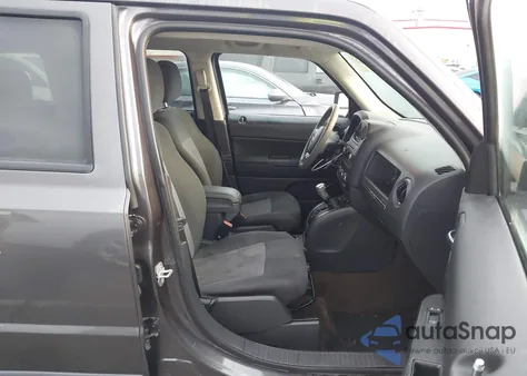 2015 Jeep Patriot Sport из США, поврежденный, VIN 1C4NJPBB7FD362015